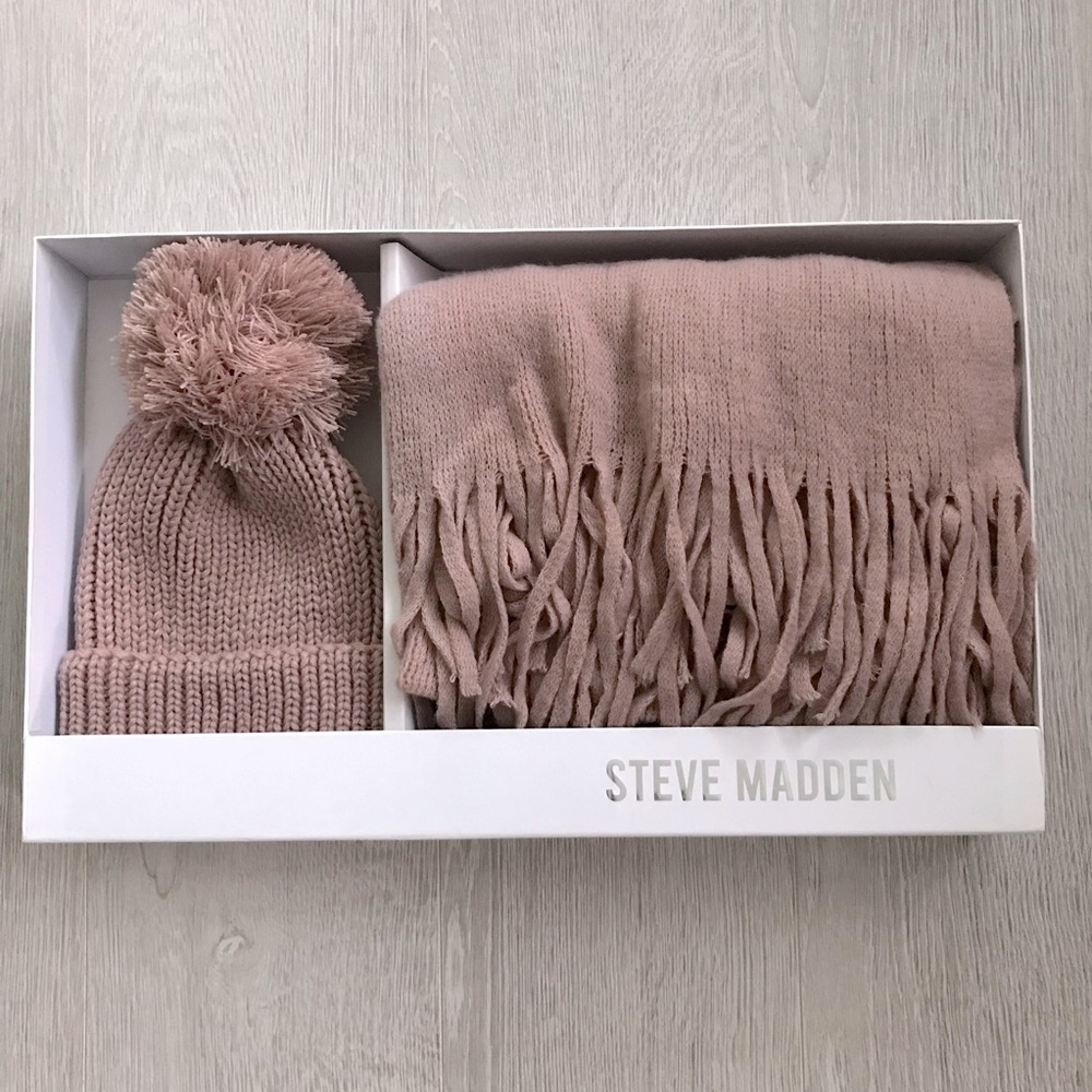 Steve Madden Knit Beanie & Matching Fringe Scarf